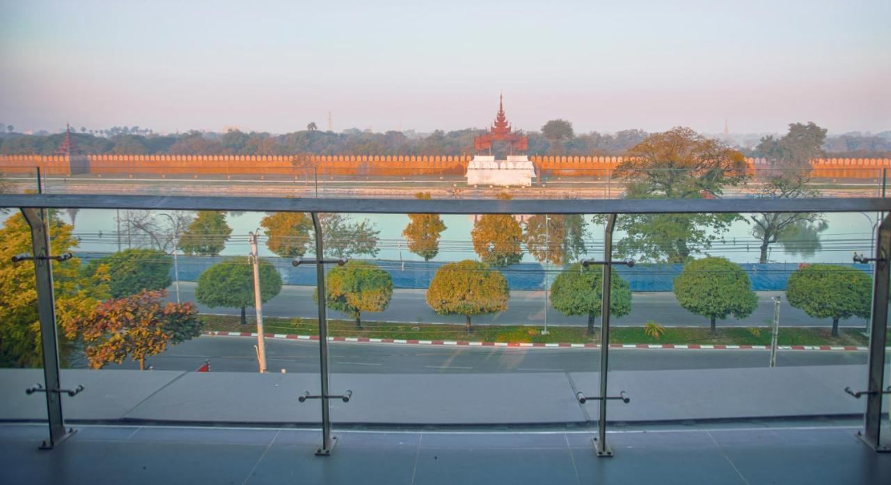 Sunset Palace View Suites Mandalaj Zewnętrze zdjęcie